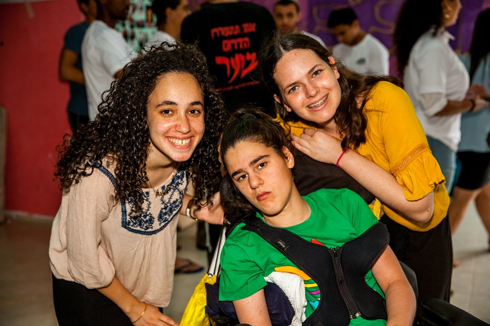 Community Shabbat in Kfar-Yona